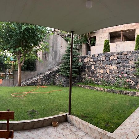 Holiday Home on Aygestan 11 Erivan Dış mekan fotoğraf