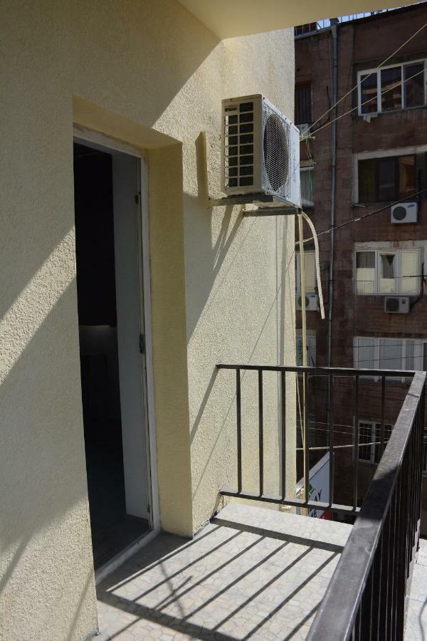 Holiday Home on Aygestan 11 Erivan Dış mekan fotoğraf