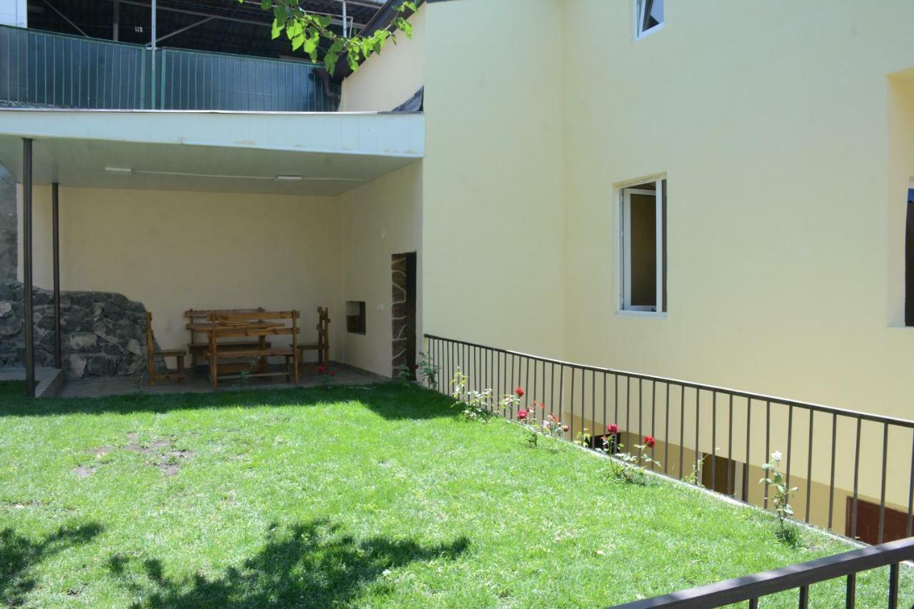 Holiday Home on Aygestan 11 Erivan Dış mekan fotoğraf